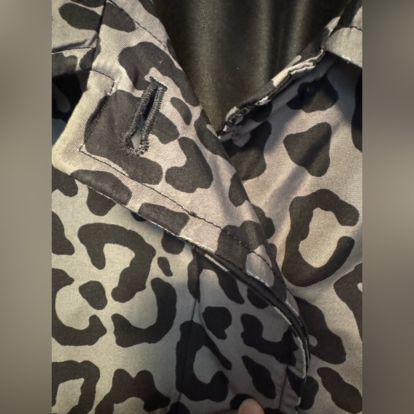 Prada 100% silk trench coat size 46 (Italy) US size XL - Picture 5 of 9